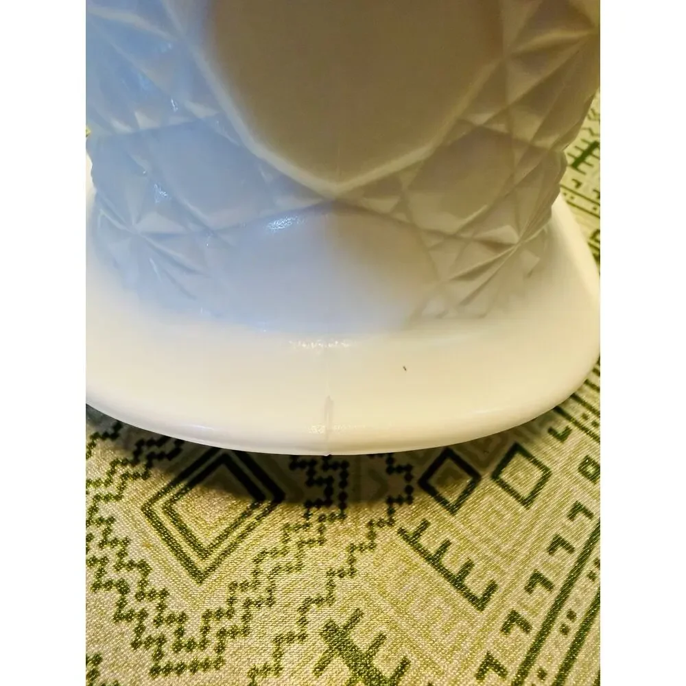 Vintage Milk Glass Top Hat Vase 4.5” Pressed Starburst Geometric Pattern
